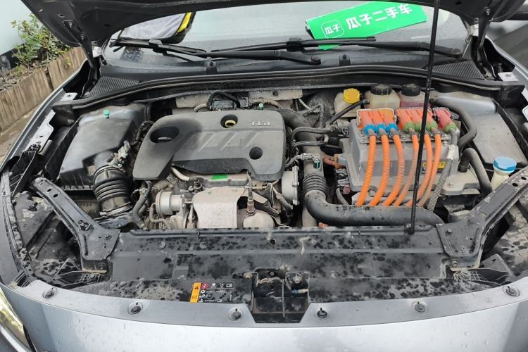 Used MG 6 New Energy 2018 45T E-DRIVE Intelligent Hybrid Premium Internet Edition Engine Bay