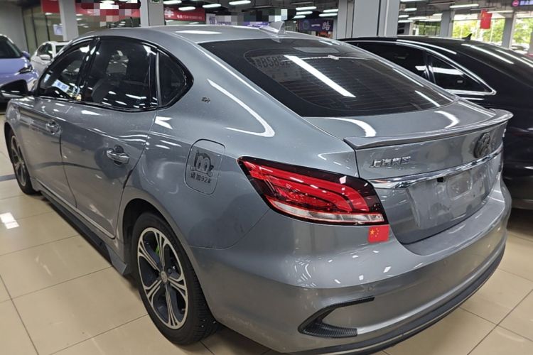 Used MG 6 New Energy 2018 45T E-DRIVE Intelligent Hybrid Premium Internet Edition Exterior 2