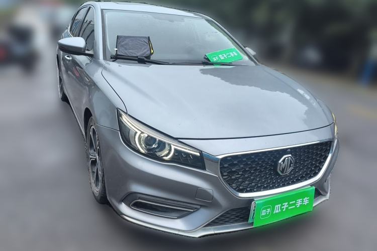 Used MG 6 New Energy 2018 45T E-DRIVE Intelligent Hybrid Premium Internet Edition Front Right 45 Deg