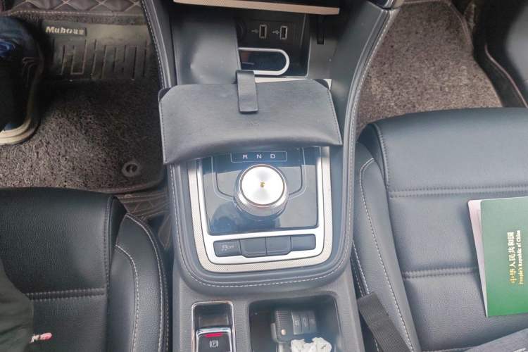 Used MG 6 New Energy 2018 45T E-DRIVE Intelligent Hybrid Premium Internet Edition Gear Lever