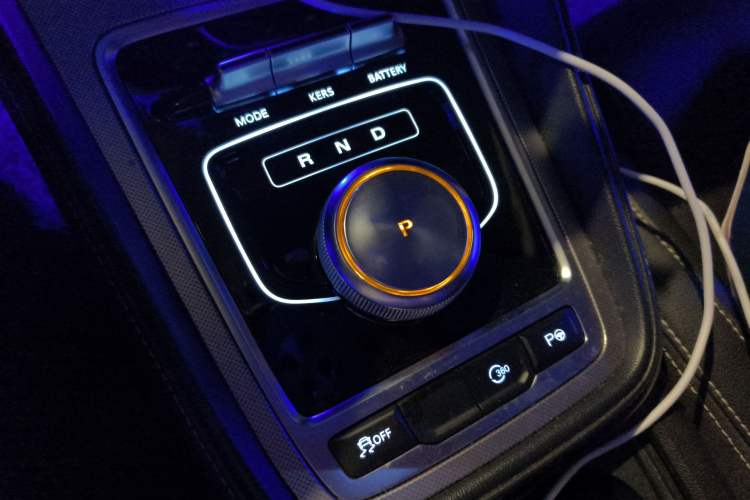 Used MG 6 New Energy 2018 45T E-DRIVE Intelligent Drive Hybrid PILOT Super Internet Edition Gear Lever