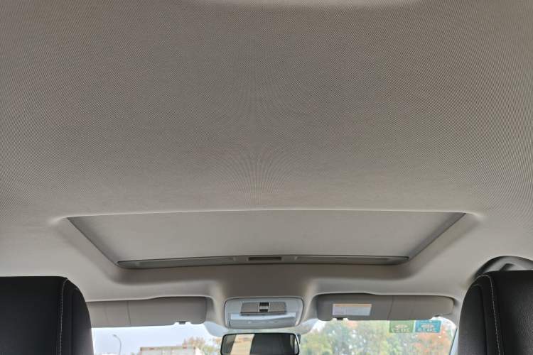 Used MG 6 New Energy 2018 45T E-DRIVE Intelligent Hybrid Premium Internet Edition Interior 10