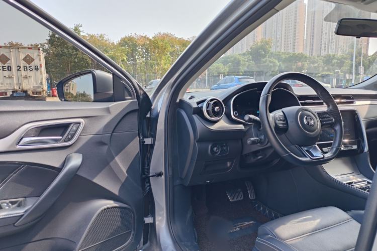 Used MG 6 New Energy 2018 45T E-DRIVE Intelligent Hybrid Premium Internet Edition Interior 4