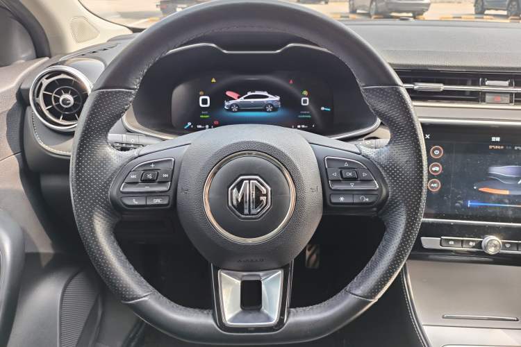 Used MG 6 New Energy 2018 45T E-DRIVE Intelligent Hybrid Premium Internet Edition Interior 7