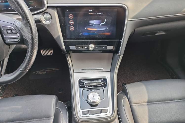 Used MG 6 New Energy 2018 45T E-DRIVE Intelligent Hybrid Premium Internet Edition Interior 9