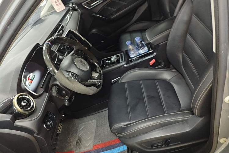Used MG 6 New Energy 2018 45T E-DRIVE Intelligent Hybrid Premium Internet Edition Left Front Seat