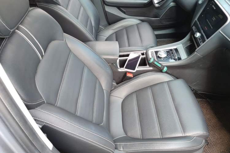 Used MG 6 New Energy 2018 45T E-DRIVE Intelligent Hybrid Premium Internet Edition Right Front Seat