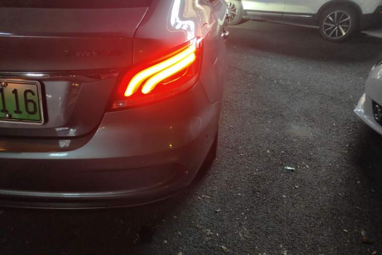 Used MG 6 New Energy 2018 45T E-DRIVE Intelligent Drive Hybrid PILOT Super Internet Edition Right Rear Taillight