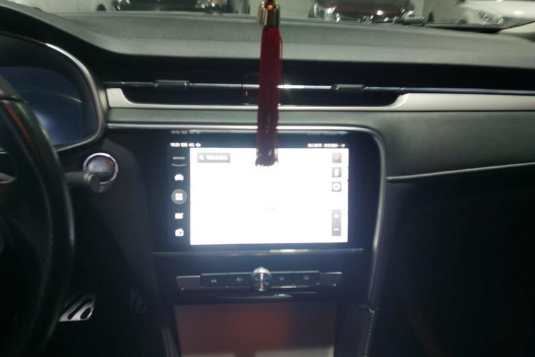 Used MG 6 New Energy 2018 45T E-DRIVE Intelligent Hybrid Premium Internet Edition Audio And AC Panel