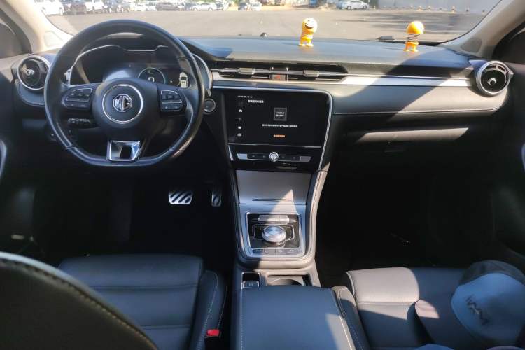 Used MG 6 New Energy 2018 45T E-DRIVE Intelligent Drive Hybrid PILOT Super Internet Edition Center Console