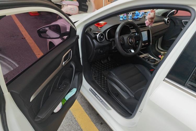 Used MG 6 New Energy 2018 45T E-DRIVE Intelligent Hybrid Premium Internet Edition Driver Seat