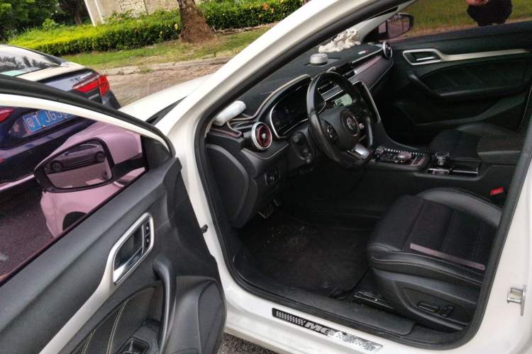 Used MG 6 New Energy 2018 45T E-DRIVE Intelligent Drive Hybrid PILOT Super Internet Edition Driver Seat