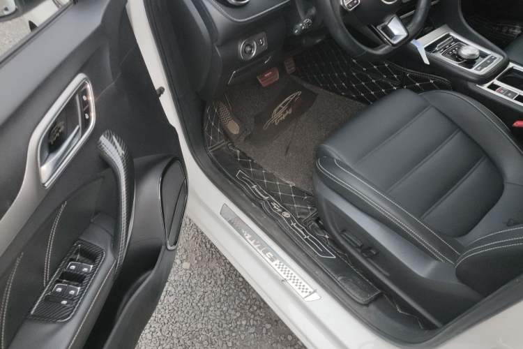 Used MG 6 New Energy 2018 45T E-DRIVE Intelligent Drive Hybrid PILOT Super Internet Edition Driver Seat