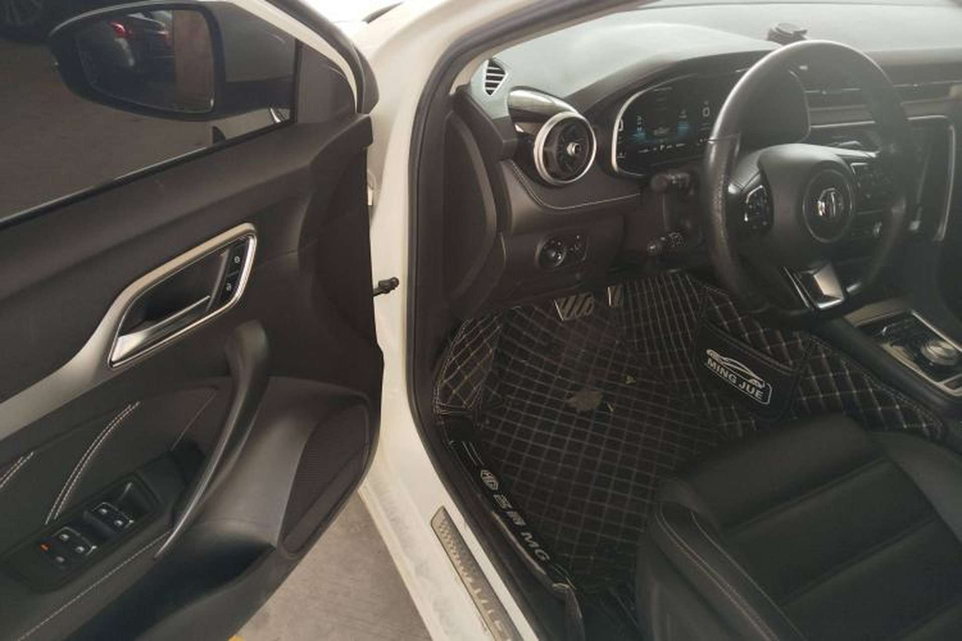 Used MG 6 New Energy 2018 45T E-DRIVE Intelligent Hybrid Premium Internet Edition Driver Seat