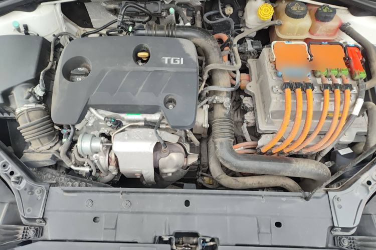 Used MG 6 New Energy 2018 45T E-DRIVE Intelligent Hybrid Premium Internet Edition Engine Bay