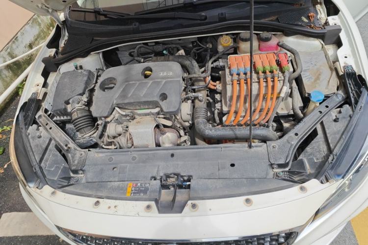 Used MG 6 New Energy 2018 45T E-DRIVE Intelligent Hybrid Premium Internet Edition Engine Bay