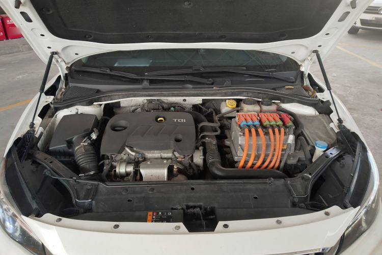 Used MG 6 New Energy 2018 45T E-DRIVE Intelligent Hybrid Premium Internet Edition Engine Bay