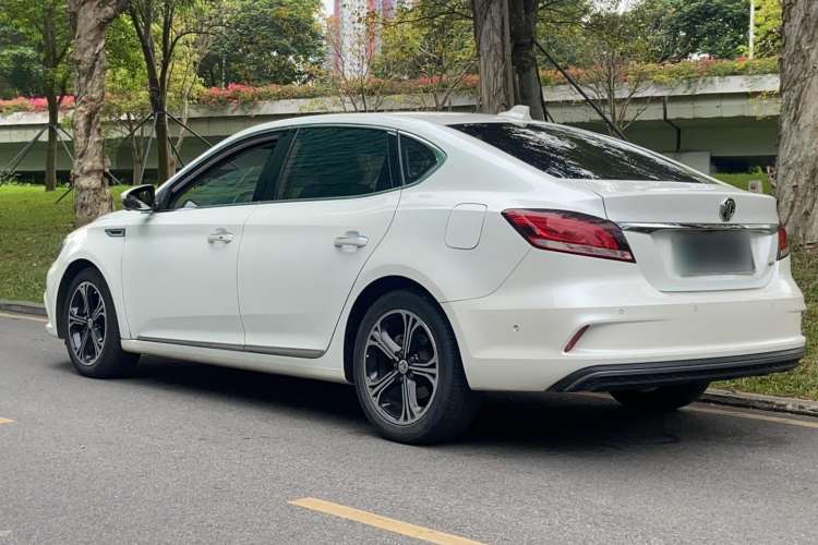 Used MG 6 New Energy 2018 45T E-DRIVE Intelligent Drive Hybrid PILOT Super Internet Edition Exterior 4