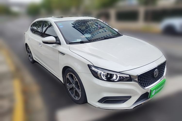 Used MG 6 New Energy 2018 45T E-DRIVE Intelligent Hybrid Premium Internet Edition Front Right 45 Deg