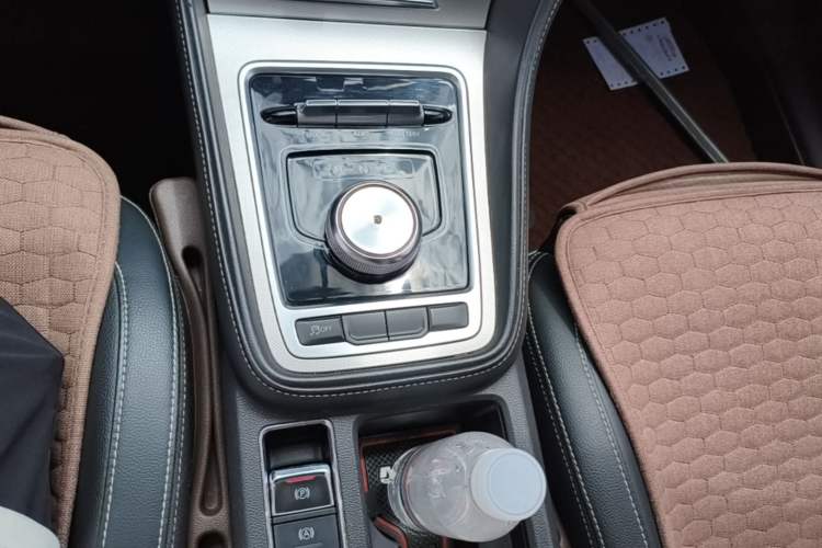 Used MG 6 New Energy 2018 45T E-DRIVE Intelligent Hybrid Premium Internet Edition Gear Lever