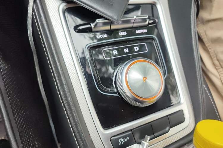 Used MG 6 New Energy 2018 45T E-DRIVE Intelligent Hybrid Premium Internet Edition Gear Lever