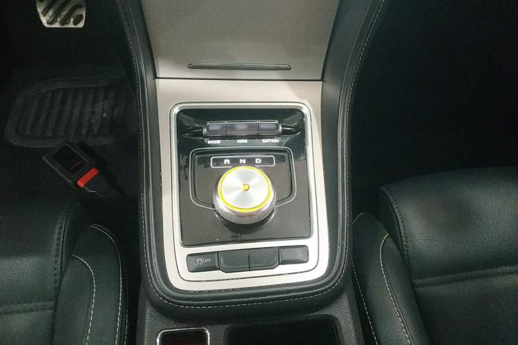 Used MG 6 New Energy 2018 45T E-DRIVE Intelligent Hybrid Premium Internet Edition Gear Lever