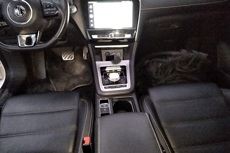 Used MG 6 New Energy 2018 45T E-DRIVE Intelligent Drive Hybrid PILOT Super Internet Edition Gear Lever