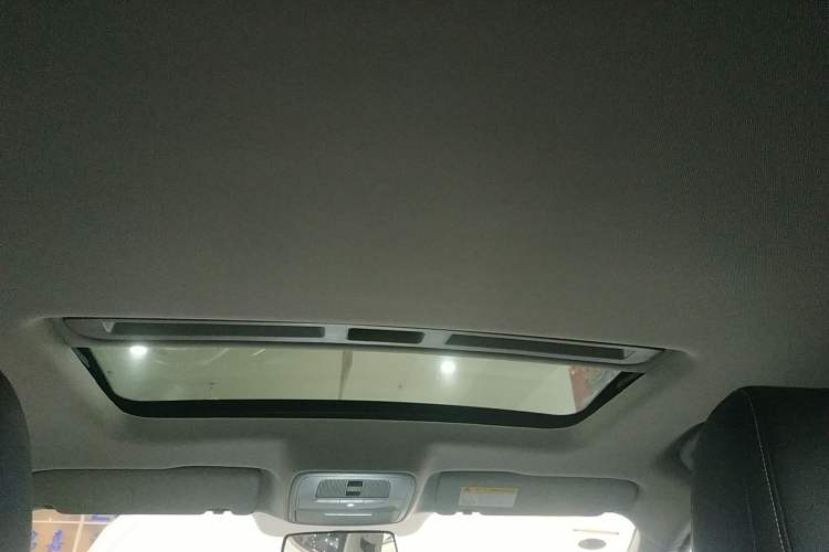 Used MG 6 New Energy 2018 45T E-DRIVE Intelligent Hybrid Premium Internet Edition Headliner