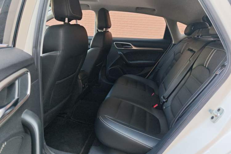 Used MG 6 New Energy 2018 45T E-DRIVE Intelligent Drive Hybrid PILOT Super Internet Edition Interior 1