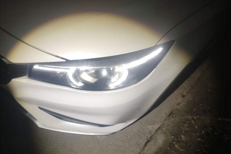 Used MG 6 New Energy 2018 45T E-DRIVE Intelligent Hybrid Premium Internet Edition Left Front Headlight