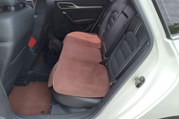 Used MG 6 New Energy 2018 45T E-DRIVE Intelligent Hybrid Premium Internet Edition Left Rear Seat