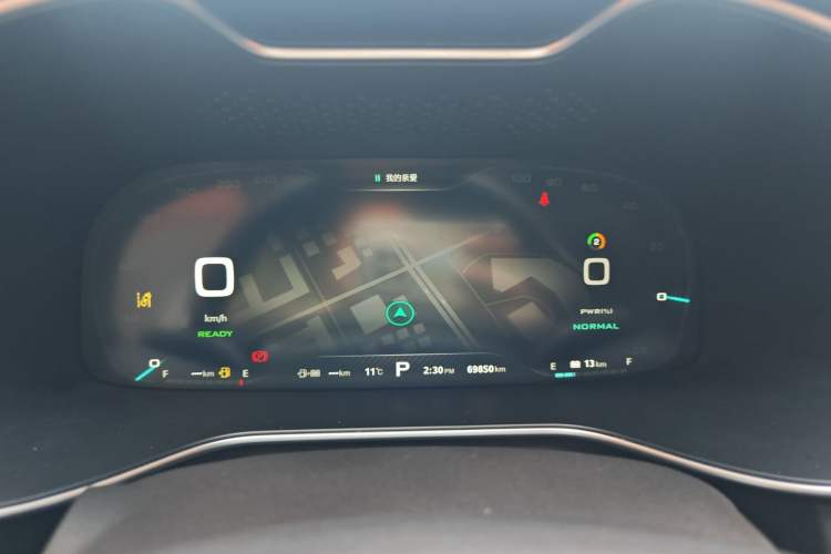 Used MG 6 New Energy 2018 45T E-DRIVE Intelligent Drive Hybrid PILOT Super Internet Edition Odometer Close Up