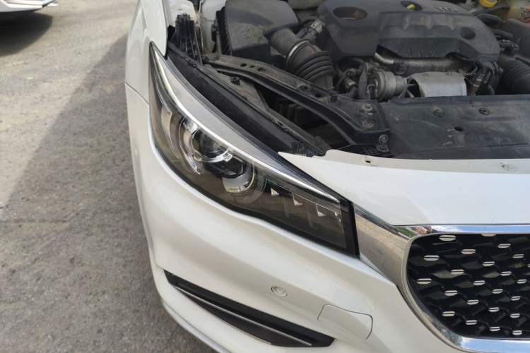 Used MG 6 New Energy 2018 45T E-DRIVE Intelligent Drive Hybrid PILOT Super Internet Edition Right Front Headlight