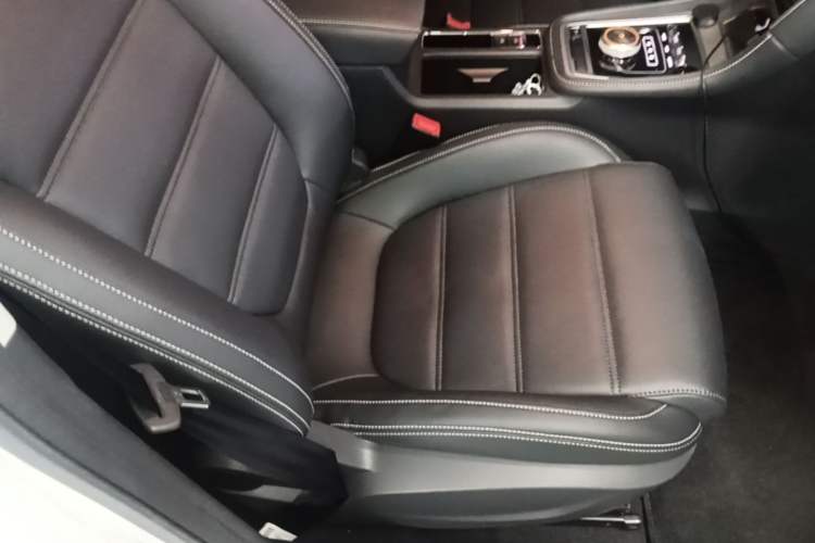 Used MG 6 New Energy 2018 45T E-DRIVE Intelligent Hybrid Premium Internet Edition Right Front Seat