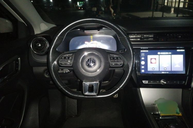 Used MG 6 New Energy 2018 45T E-DRIVE Intelligent Hybrid Premium Internet Edition Steering Wheel