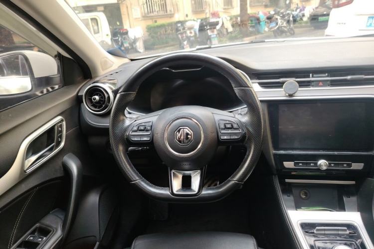 Used MG 6 New Energy 2018 45T E-DRIVE Intelligent Hybrid Premium Internet Edition Steering Wheel