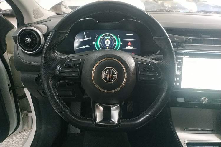 Used MG 6 New Energy 2018 45T E-DRIVE Intelligent Hybrid Premium Internet Edition Steering Wheel