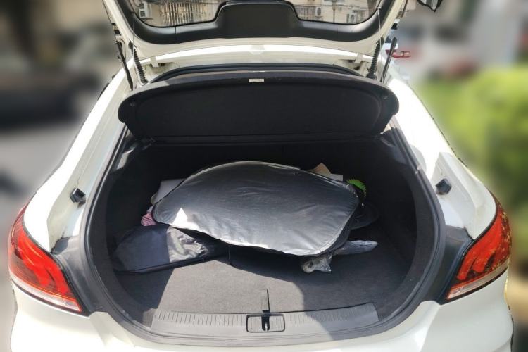 Used MG 6 New Energy 2018 45T E-DRIVE Intelligent Hybrid Premium Internet Edition Trunk