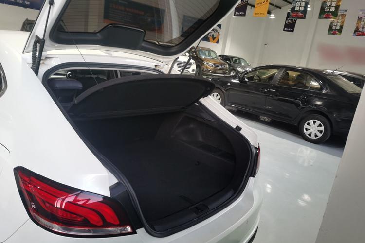 Used MG 6 New Energy 2018 45T E-DRIVE Intelligent Hybrid Premium Internet Edition Trunk