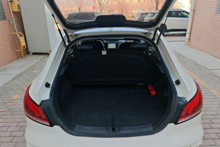 Used MG 6 New Energy 2018 45T E-DRIVE Intelligent Drive Hybrid PILOT Super Internet Edition Trunk