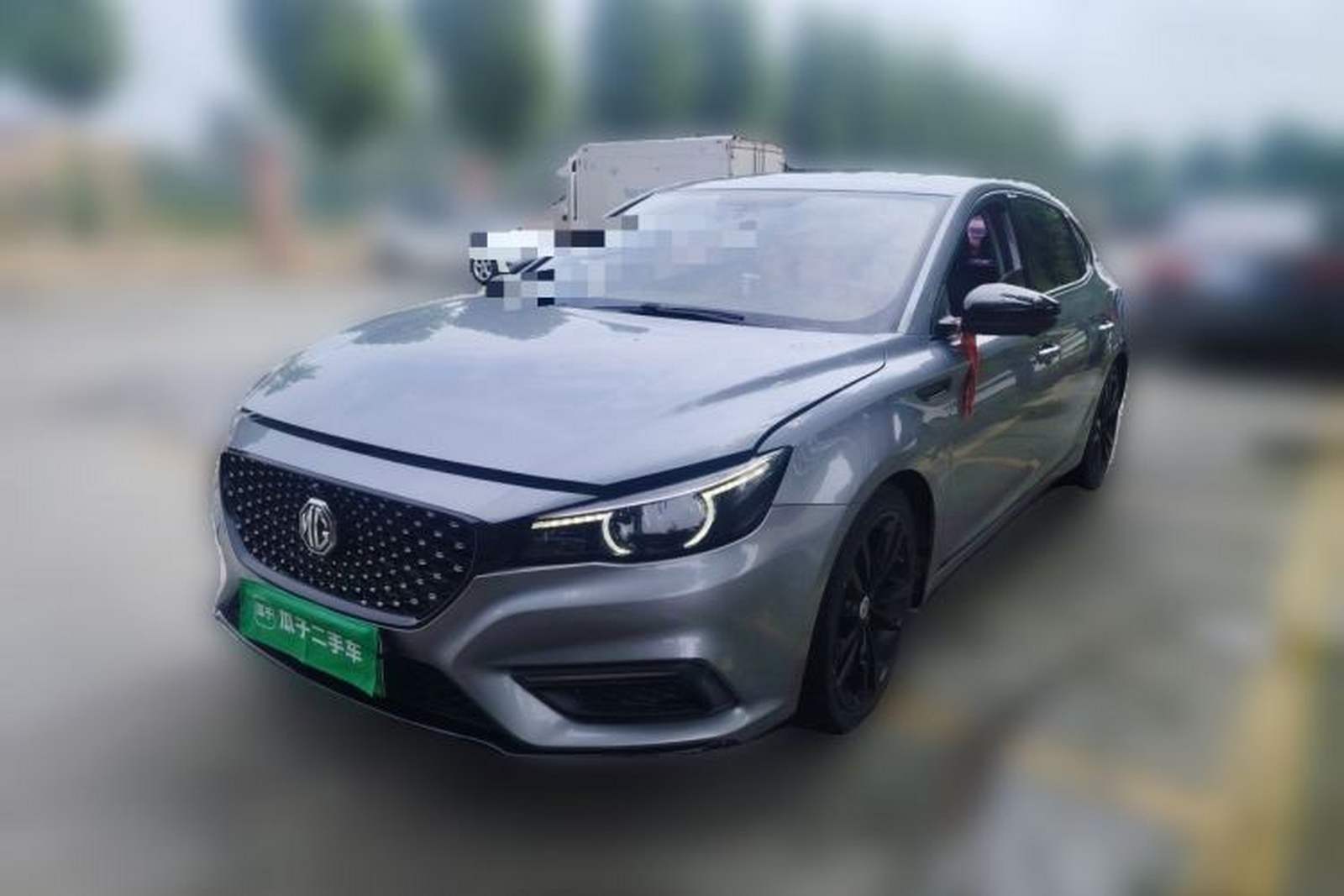 Фото MG с площадки