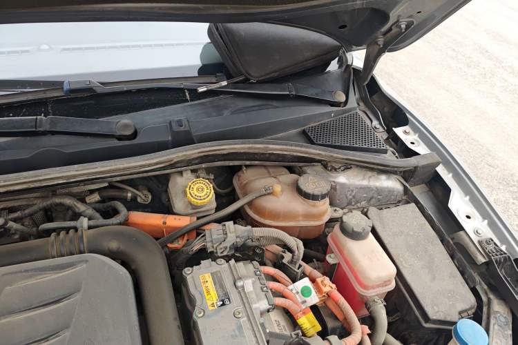 Used MG 6 New Energy 2019 50T Plus Engine Bay Left