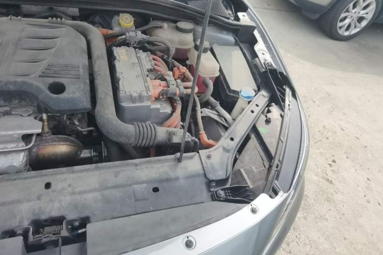Used MG 6 New Energy  Engine Bay Left