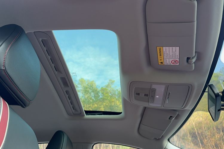 Used MG 6 New Energy 2019 50T Trophy 5-Second Edition Headliner