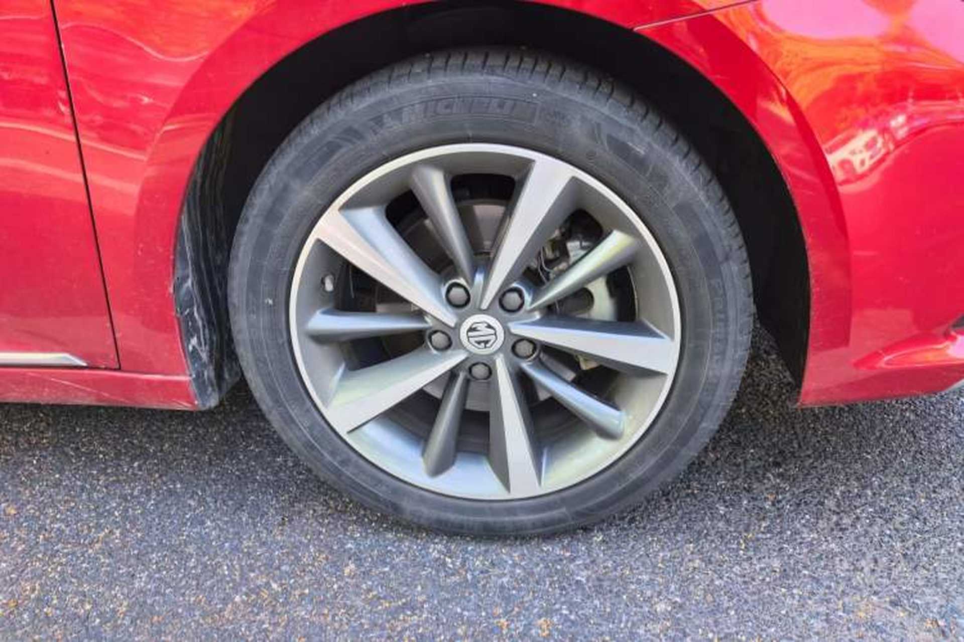Used MG 6 New Energy 2019 50T Pro Right Front Wheel Hub