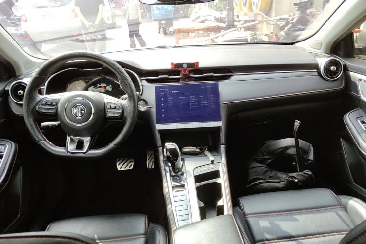 Used MG 6 New Energy 2020 1.5T Hybrid Leading Luxury Edition Center Console
