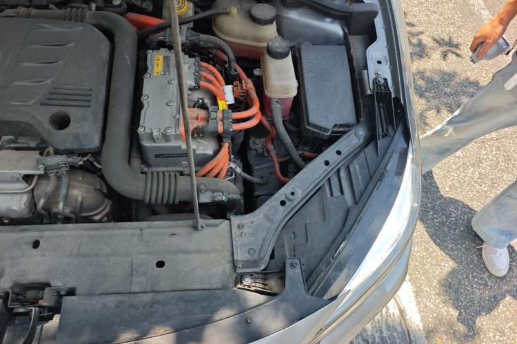 Used MG 6 New Energy 2020 1.5T Hybrid Leading Luxury Edition Engine Bay Left