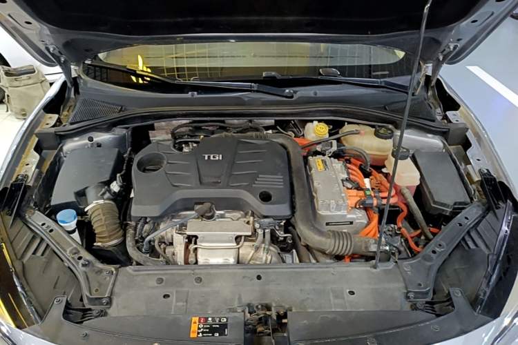 Used MG 6 New Energy 2020 1.5T Hybrid Leading Luxury Edition Engine Bay