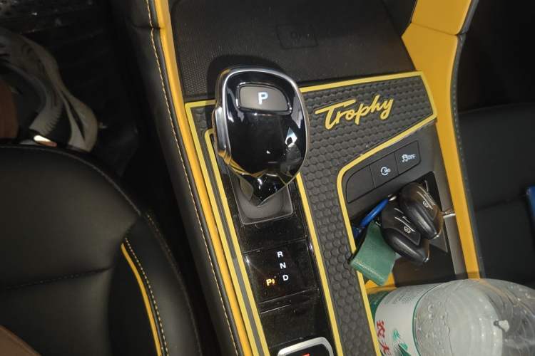 Used MG 6 New Energy 2020 1.5T Hybrid Trophy Intelligent Drive Flagship Edition Gear Lever