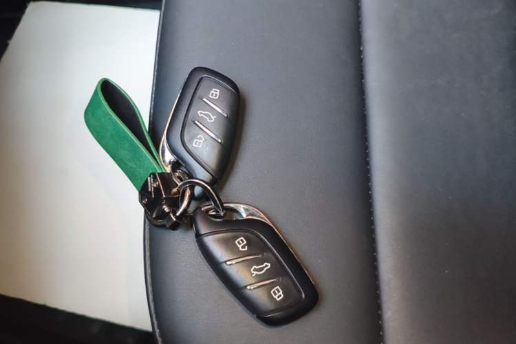 Used MG 6 New Energy 2020 1.5T Hybrid Trophy Intelligent Drive Flagship Edition Interior 1